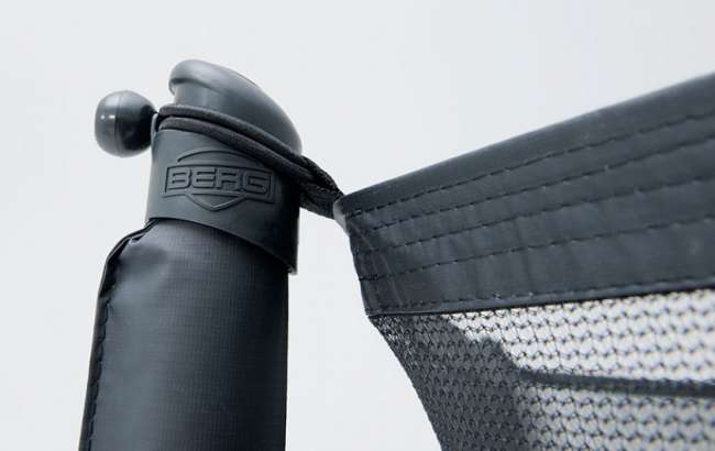 Батут Berg Favorit 330 + защитная сеть Safetynet Comfort (комплект) Батут Berg Favorit 330 + защитная сеть Safetynet Comfort (комплект)